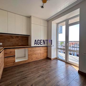 Санаторна вул., 20