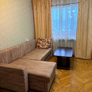 Повітряних Сил просп. (Повітрофлотський), 1