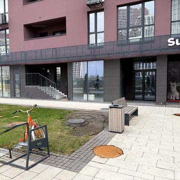 Віктора Некрасова вул. (Північно-Сирецька), 8