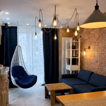 Джона Маккейна вул. (Івана Кудрі), 7