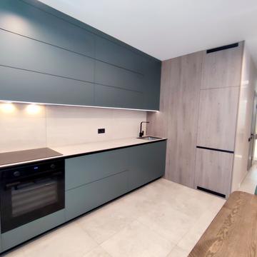 Кудрявська вул., 24а