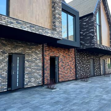 Вериківського вул., 2