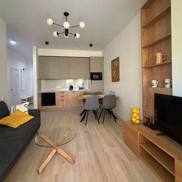 Берестейський просп. (Перемоги), 11 к2