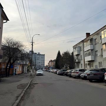 Пластова вул. (Остафова), 10