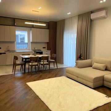 Бориса Лятошинського вул. (1 Травня), 7