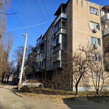 Кирила Осьмака вул., 11