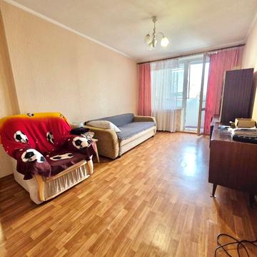 Валентинівська вул., 9