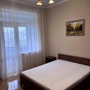 Джона Маккейна вул. (Івана Кудрі), 22