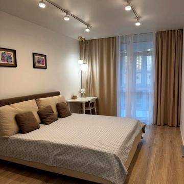 Зелена вул., (Будинок 6)