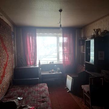 Університетський просп., 21