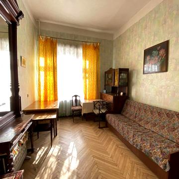 Назарівська вул. (Вєтрова), 15