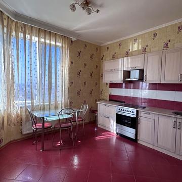 Середньофонтанська вул., 19-А