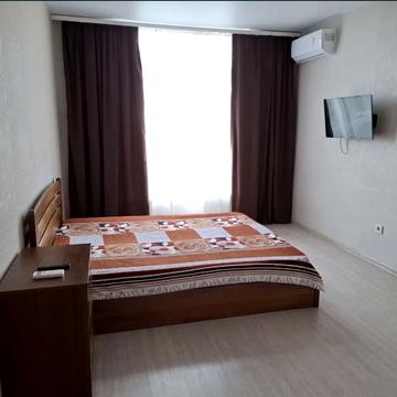 Михайла Грушевського вул., 30в