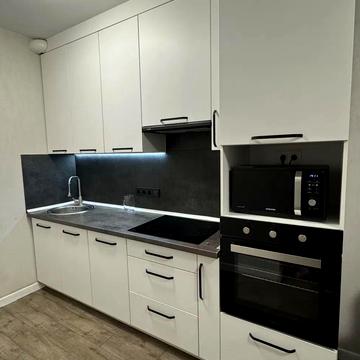 Приладний пров., 10-Б