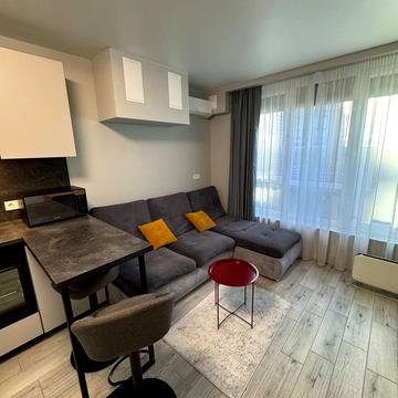 Центральна вул., 21-А