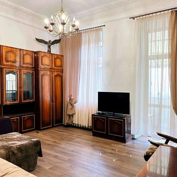 Європейська вул. (Карла Маркса), 18