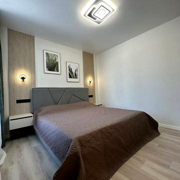 Європейського Союзу просп. (Правди), 49