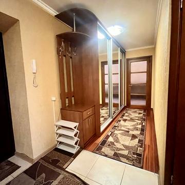 Гетьмана Мазепи вул., 8-А