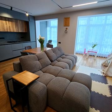 Височана вул., 18 к21