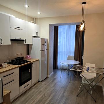 Короля Данила вул., 11в