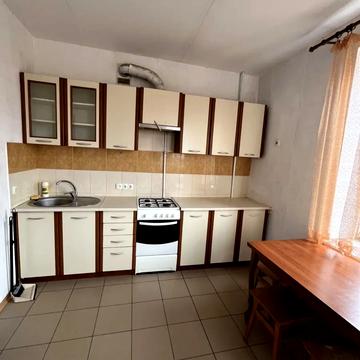 Паркова вул., 77/1