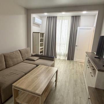 Всеволода Змієнка вул., 19