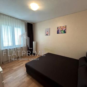 Милославська вул., 4