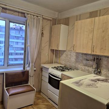 Ентузіастів вул., 33