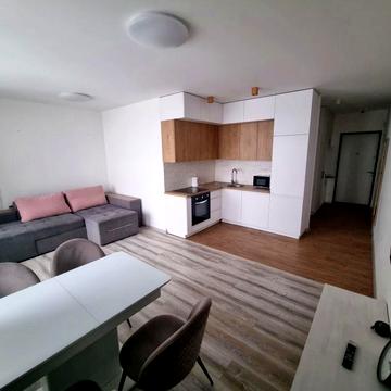 Зарічна вул., 2 к2