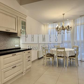 Андрія Верхогляда вул. (Михайла Драгомирова), 16