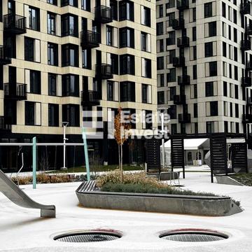 Василя Тютюнника вул. (Анрі Барбюса), 39