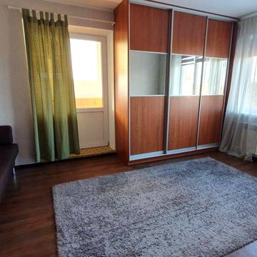 Георгія Гонгадзе просп. (Радянської України), 24