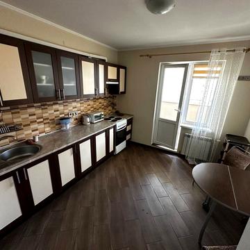 Єлизавети Чавдар вул., 14