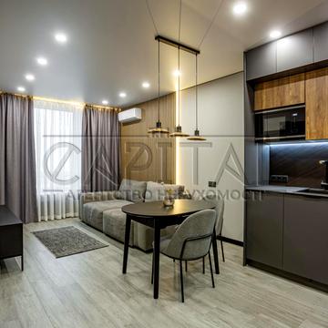 Голосіївський просп. (40-річчя Жовтня), 76