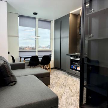 Юліана Пелеша вул., 3