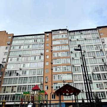 Андрія Мельника вул., (Будинок 3)