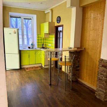 Конторська вул. (Червоножовтнева), 64