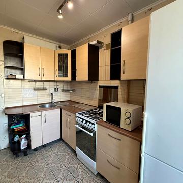 Перемоги просп., 62