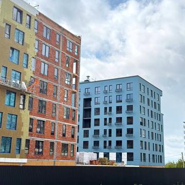 Кирила Студинського вул., (Будинок 1)