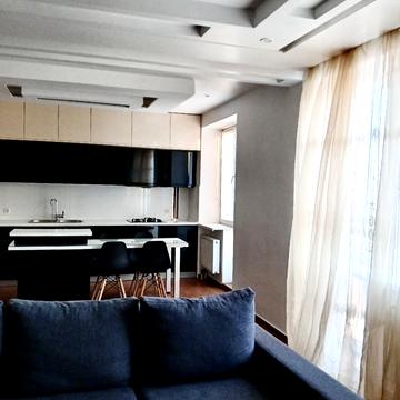 Розточчя вул., 168