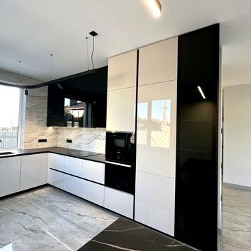 Соловїна вул., 1В