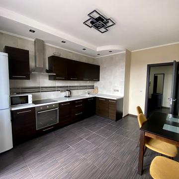 Голосіївська вул., 13-Б