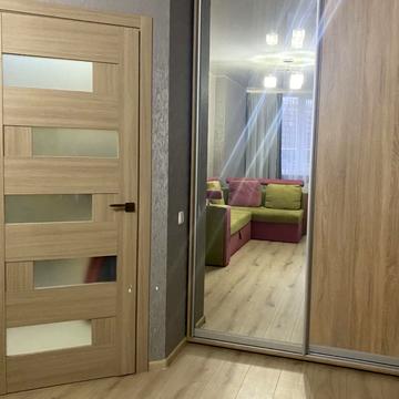 Яблунева вул., 11