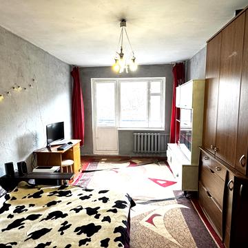 Сонячний мікрорайон вул., 32