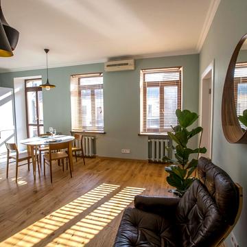 Борисоглібська вул., 16-Б