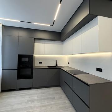 Салютна вул., 2к18