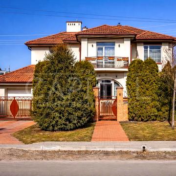 Райдужна вул.