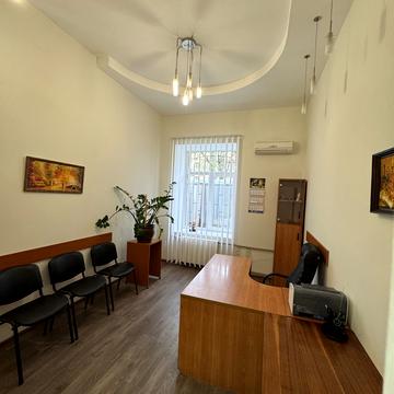 Шевченка просп., 8б