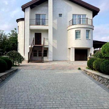 Сільськогосподарська вул., 18-А