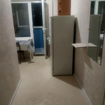 Олександра Махова вул. (Жолудєва), 1